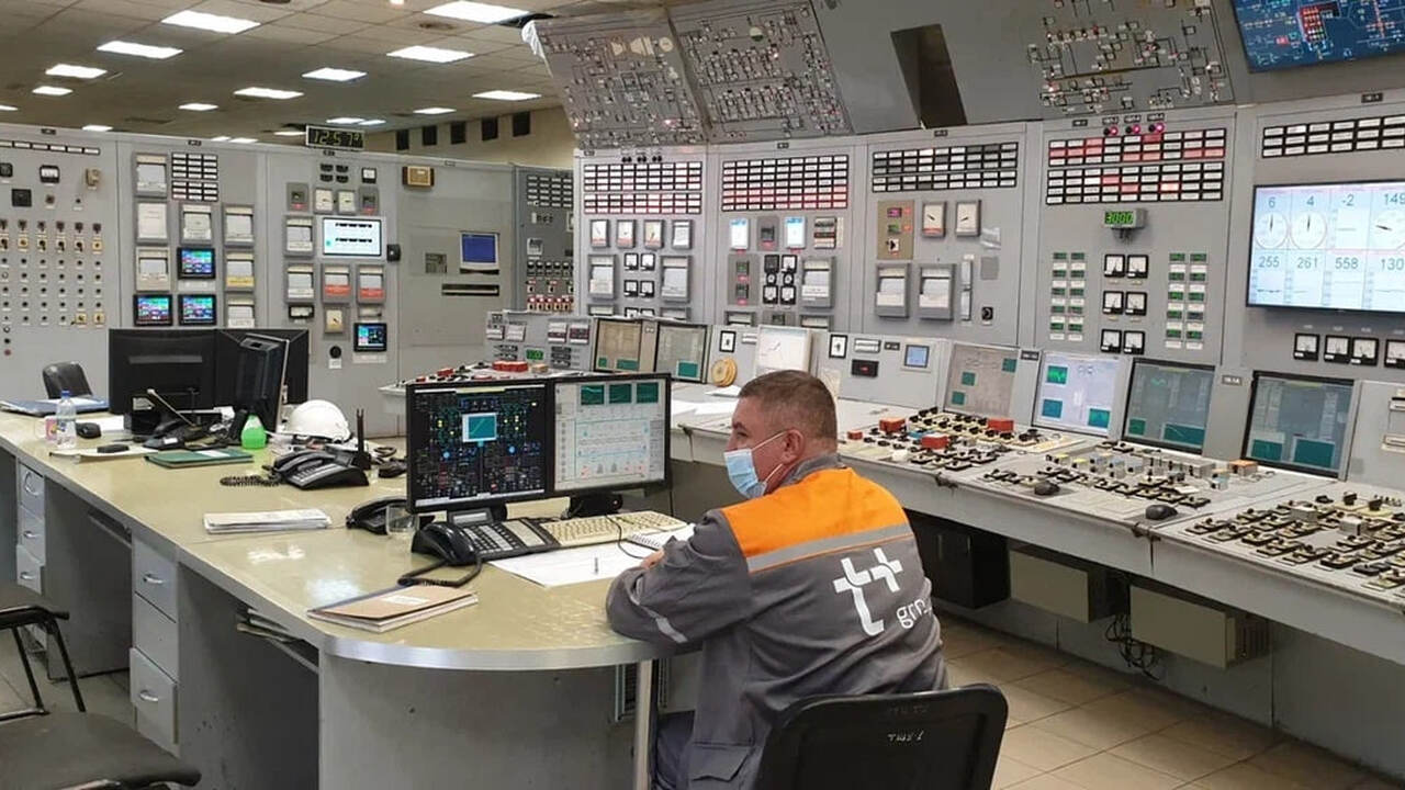 «Т Плюс» сократит подачу тепла в 300 жилых домах и 30 социальных объектах Самары Уважаемые жители Октябрьского, Промышленного и ...