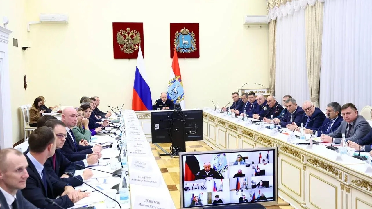 Сеть фиджитал-центров, обновление музеев, порядок в ритуальной сфере: поручения Вячеслава Федорищева по итогам оперативного совещания в областном правительстве Губернатор Вячеслав Федорищев провел оперативно...