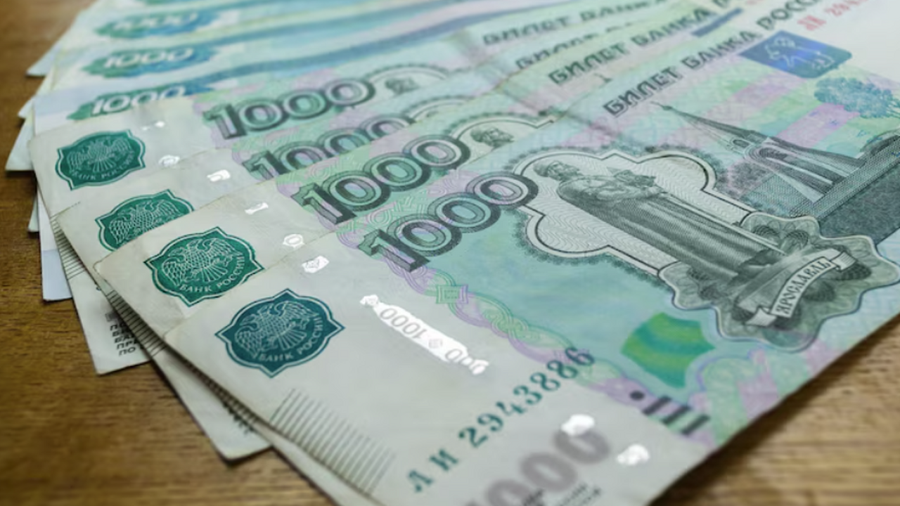 Получить прибавку к пенсии — легко: одна полезная хитрость увеличила выплаты на 1,5 тысячи рублей Перерасчет пенсий для граждан со стажем в СССР:...