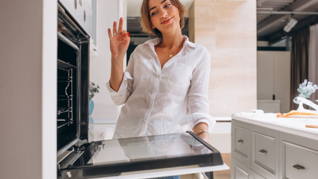 Эффективный способ очистки духовки без химии  В...