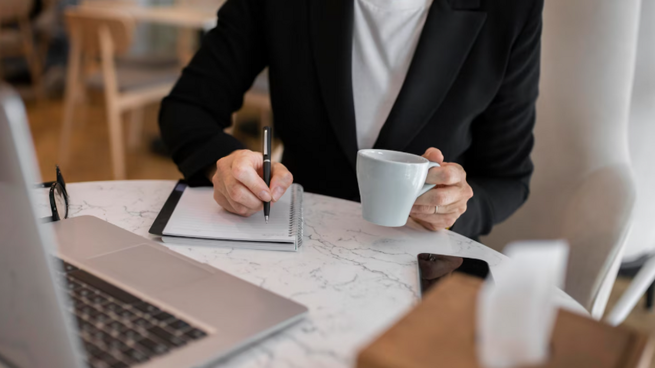 Так нас еще не подставляли: опубликован окончательный график ноябрьских праздников Производственный календарь: рабочий график в на...