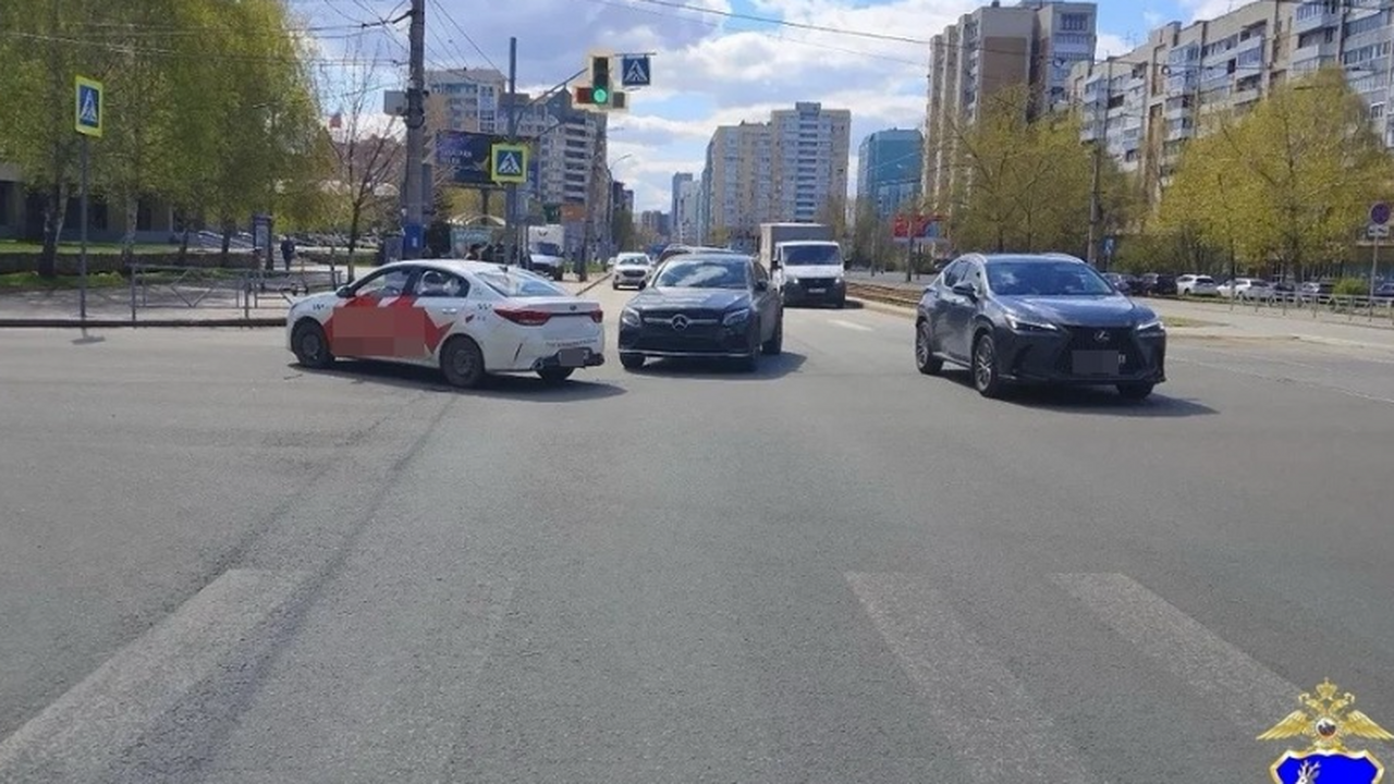 23 апреля в 12:07 по местному времени на проспе...