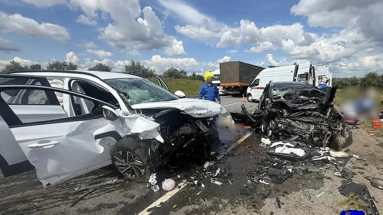 В Самаркой области произошло жесткое ДТП: погибли 2 человека На территории Сызранского района сотрудники пра...