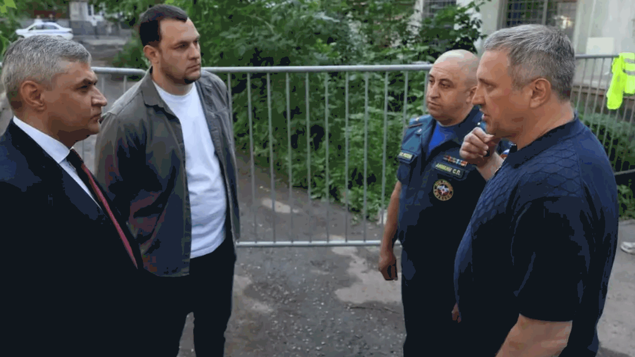 Власти Самары развернули штаб и ждут заключение экспертов по дому после пожара В Самаре после пожара проверяют состояние много...