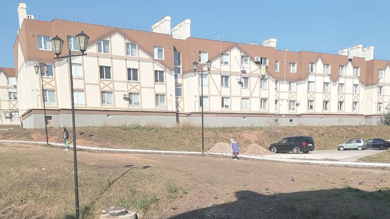 В одном из отдаленных жилых комплексов Самары м...