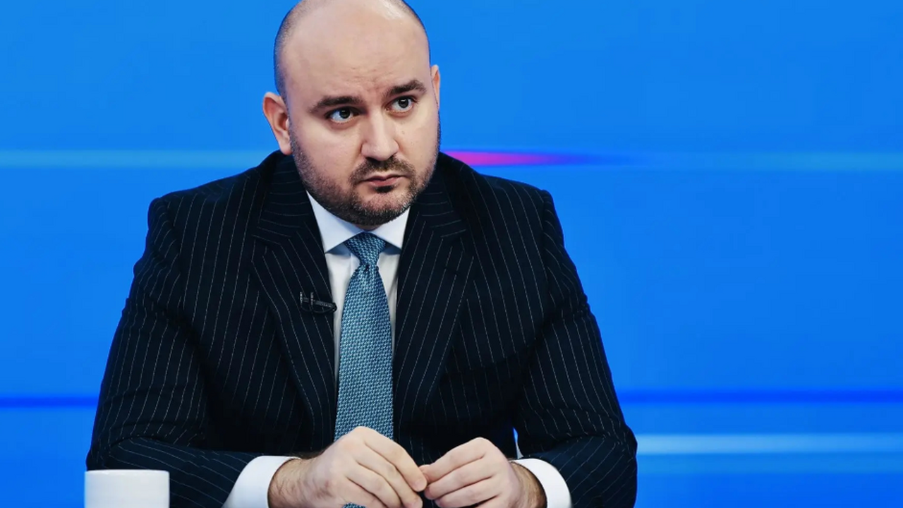 В пятницу, 5 декабря, на прямую линию с губерна...