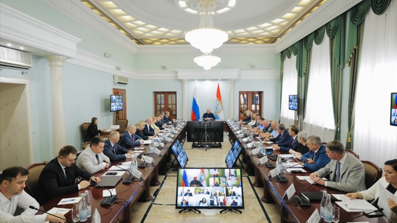 Вячеслав Федорищев поручил обеспечить персональное трудоустройство работников пострадавшего центра Wildberries в Самаре Губернатор поручил председателю Правительства С...