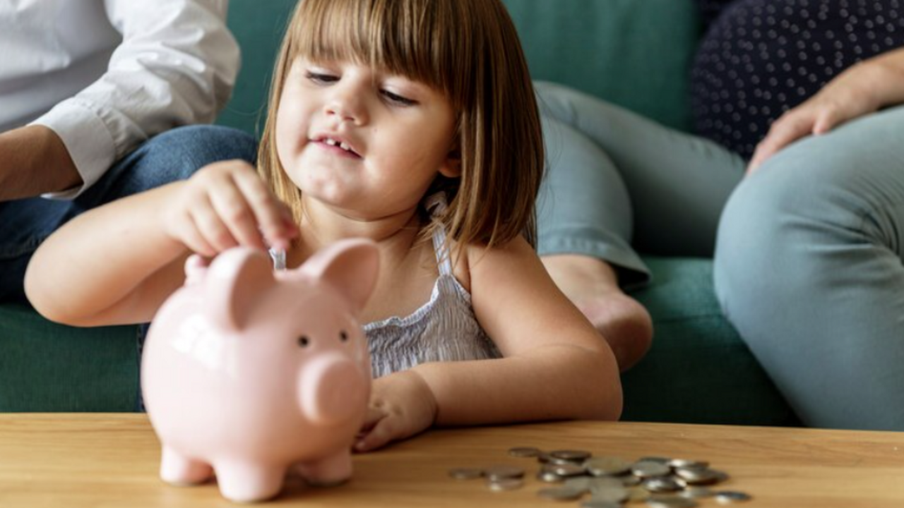 Увеличение пособий на детей начали планировать в Самарской области В Самаре, как и на всей территории Российской Ф...