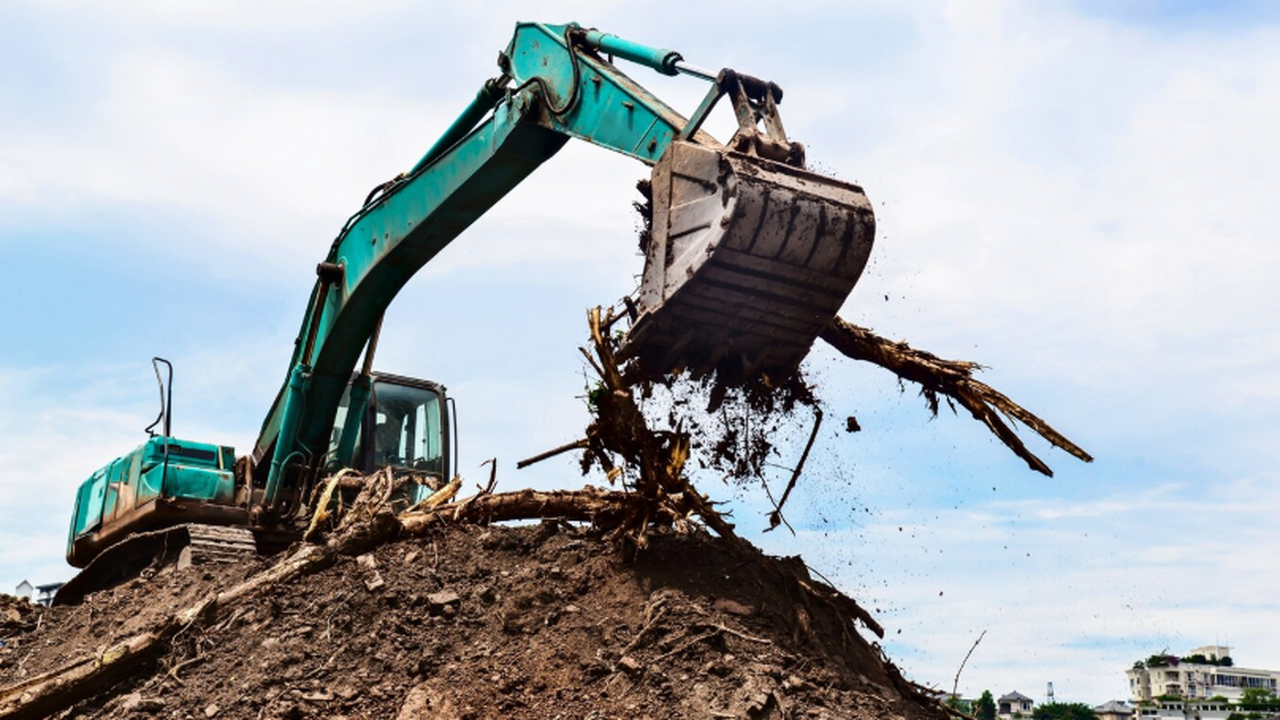 В РФ отклонен закон о защите денег должника за единственное изъятое жилье Государственная Дума России отказалась поддержа...