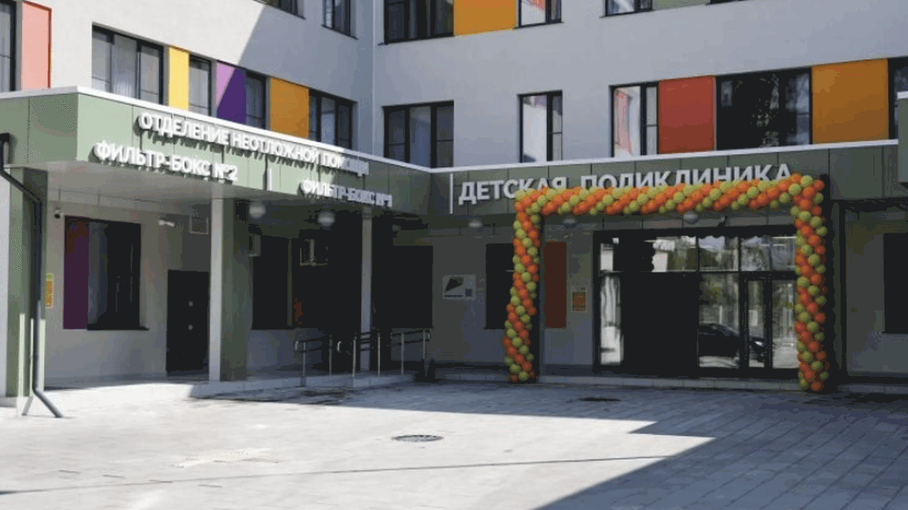 В Октябрьском районе Самары открылась новая поликлиника и приняла первых детей В Самаре на улице Панова открыли новую детскую ...