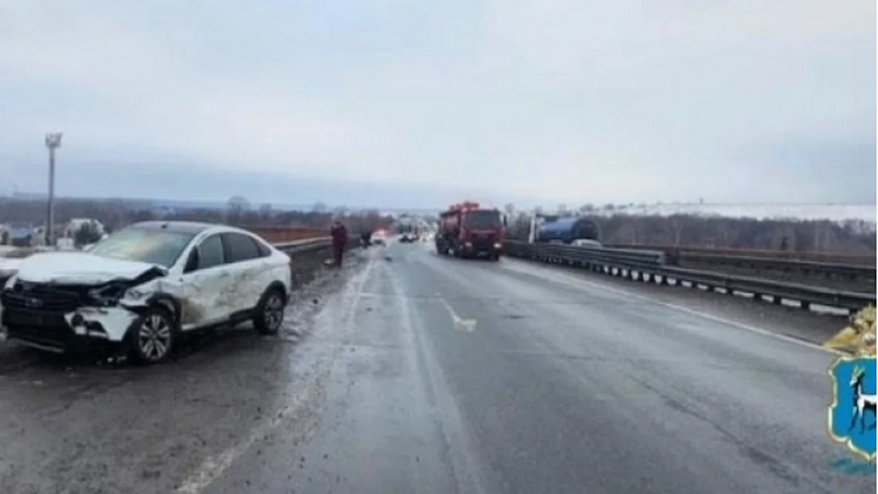 В самарском регионе на автотрассе М-5 вчера дне...