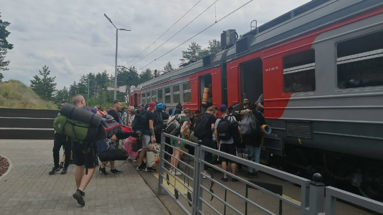 Весна началась с шока для пассажиров поездов да...