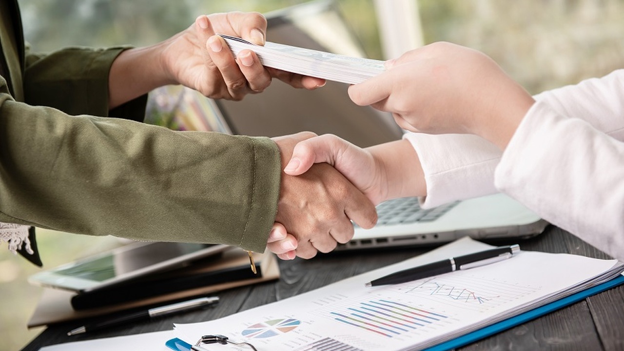 В Самарской области осужден экс-замруководителя бюро МСЭ, продававший инвалидность Кинельский районный суд поставил точку в громко...