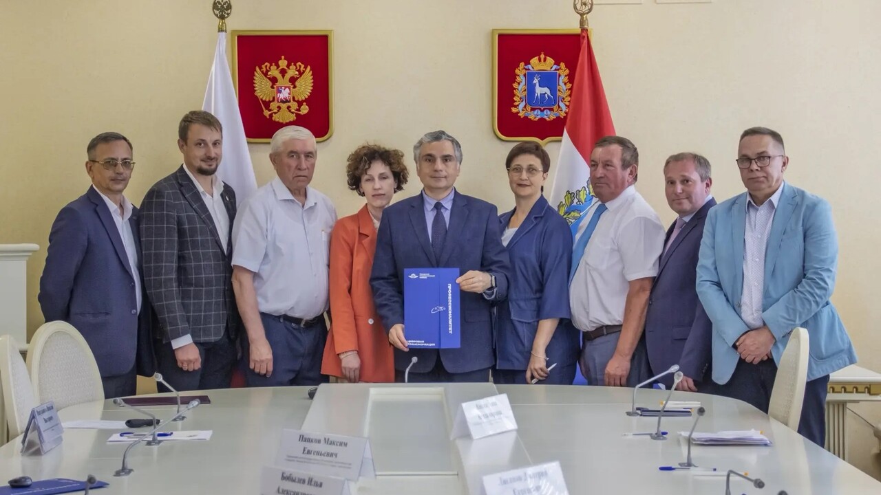 В Самарской области появятся новые кластеры федерального проекта «Профессионалитет» В Самаре состоялось подписание соглашений о пар...