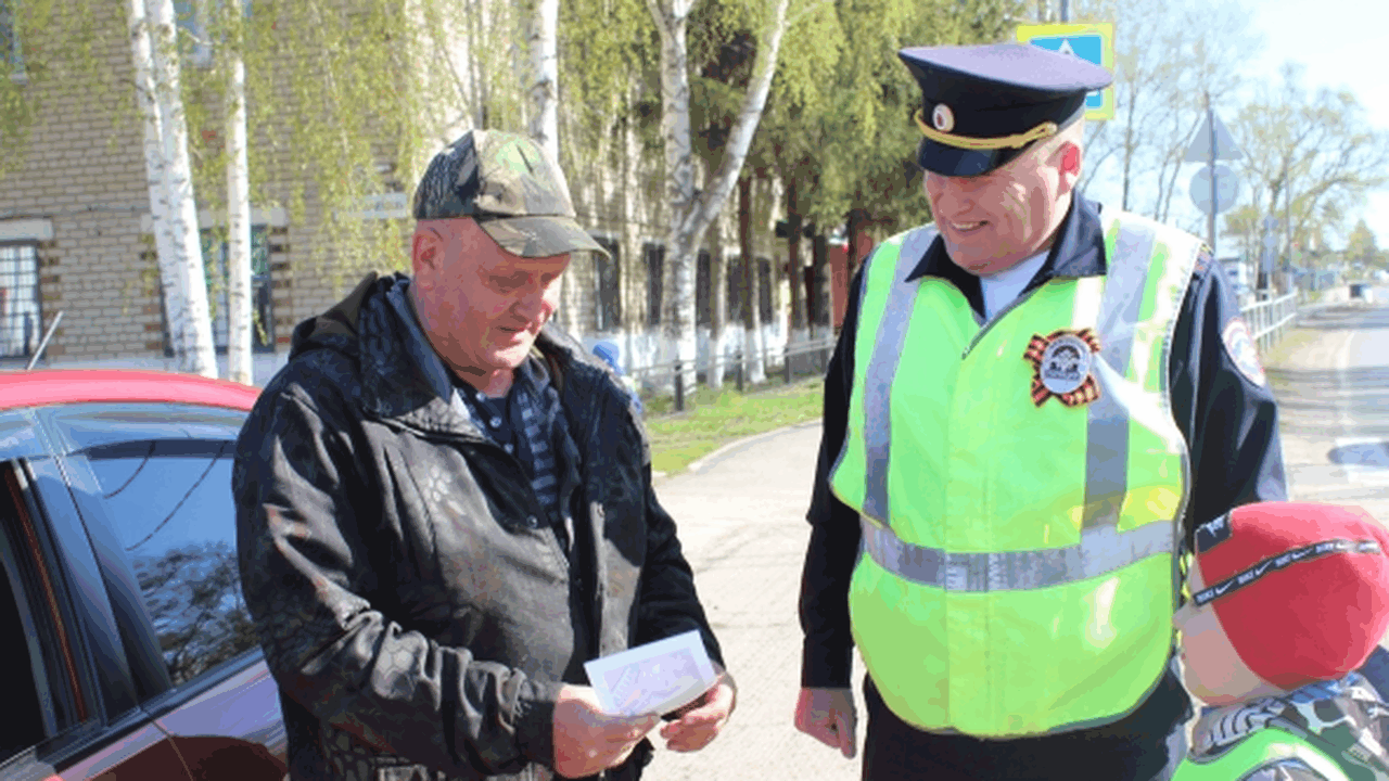 В Исаклинском районе сотрудники государственной...