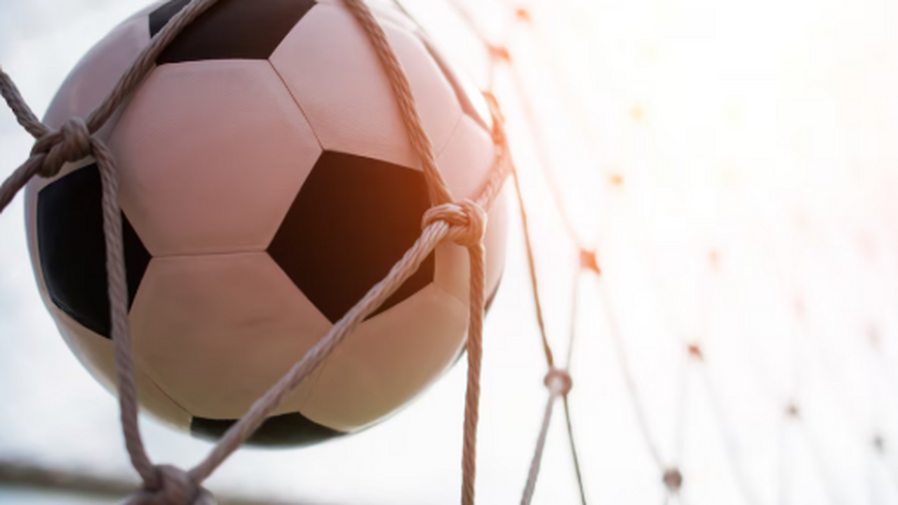 "Крылья Советов" с разгромным счетом проиграли "Пари НН" В воскресенье, 15 марта, в рамках 21-го тура Ро...