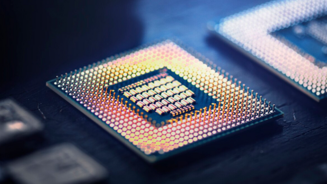 В настоящее время на рынке серверных процессоро...