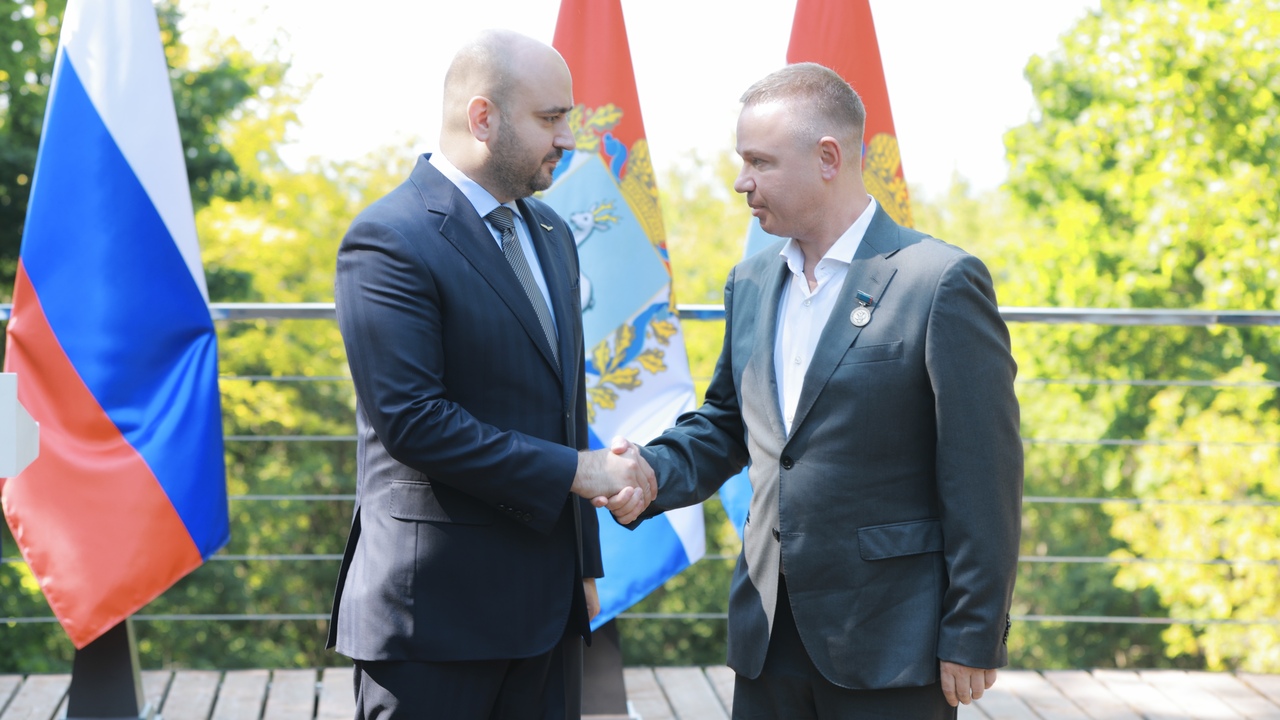 Губернатор Самарской области Вячеслав Федорищев...