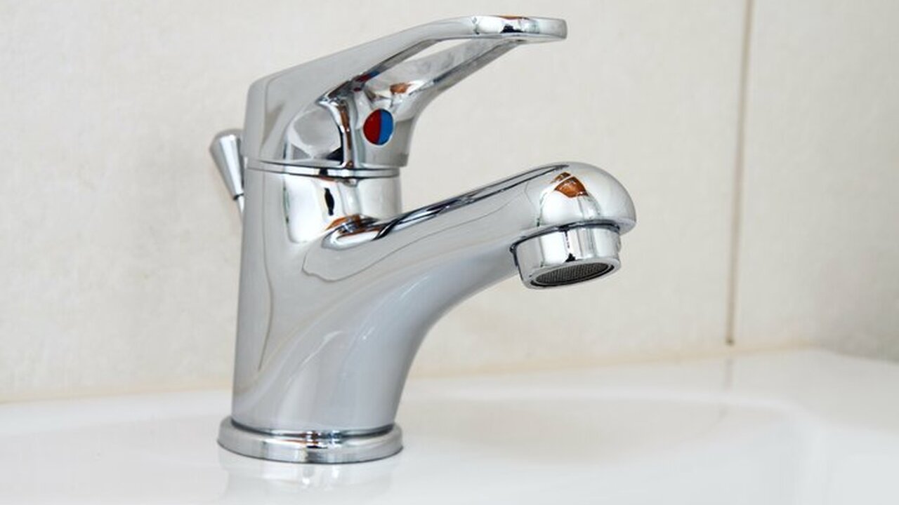 В условиях повышения тарифов на коммунальные ус...