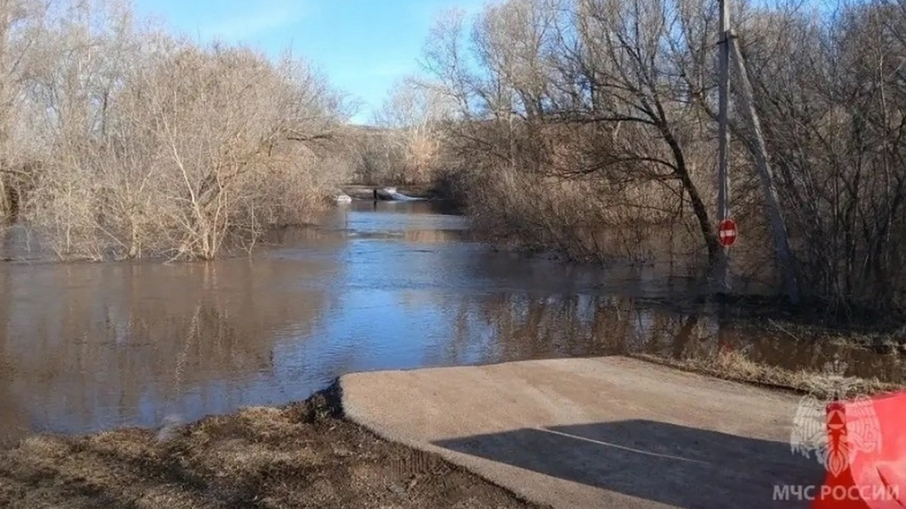 В результате паводка в Самарской области произо...
