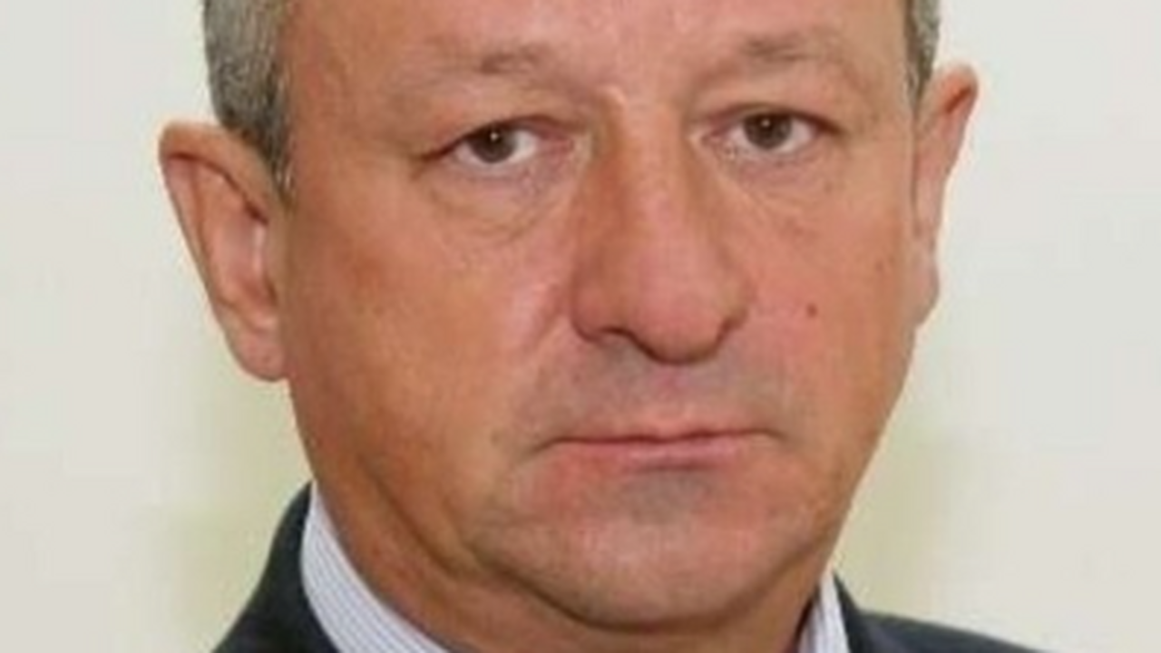 Глава Кировского района Самары Рудаков решил закрыть опрос о переходе в МАХ Глава Кировского района Самары Игорь Рудаков ст...