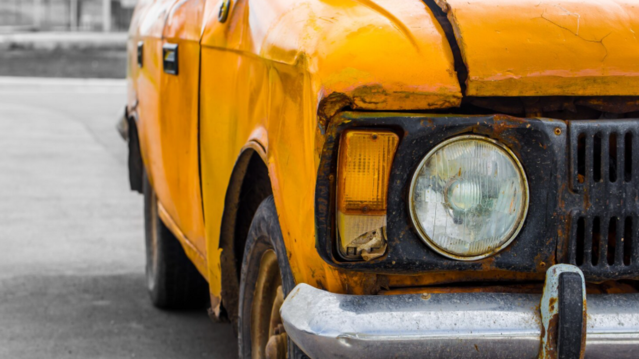 РГ: в России выставлен на продажу ЗАЗ-968 «Запорожец» всего за 110 000 рублей В сети интернет было обнаружено объявление о пр...