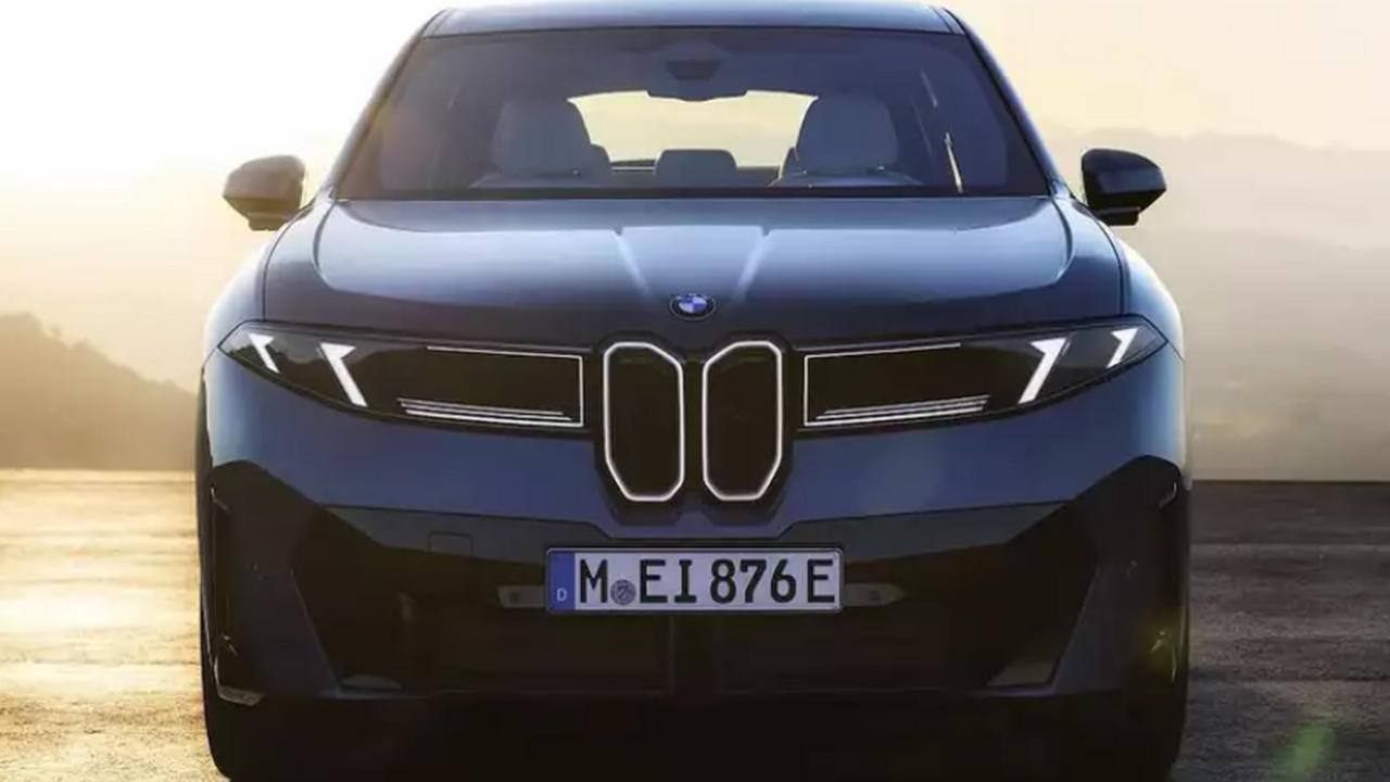 Прошла премьера уникального BMW iX3: большой запас хода и глобальная стратегия Немецкий автопроизводитель BMW анонсировал выпу...