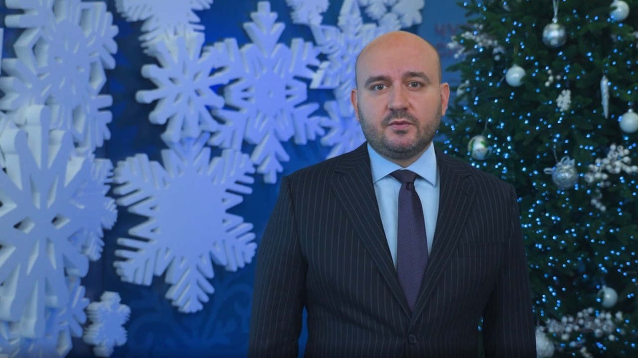 Вячеслав Федорищев поздравил жителей Самарской области с Новым годом Уважаемые жители Самарской области! Дорогие дру...