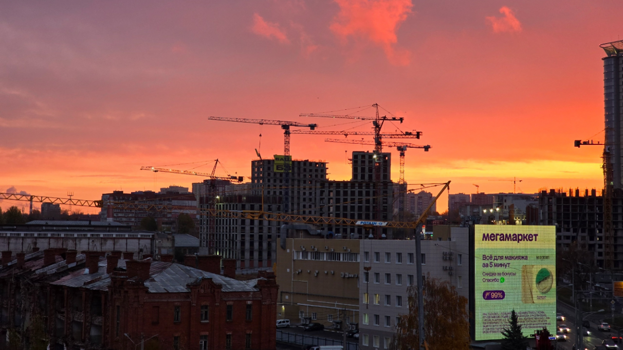 На встрече жителей многоквартирных домов, распо...