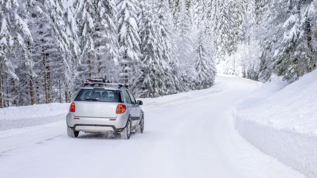 В зимний период водителям на территории Российс...