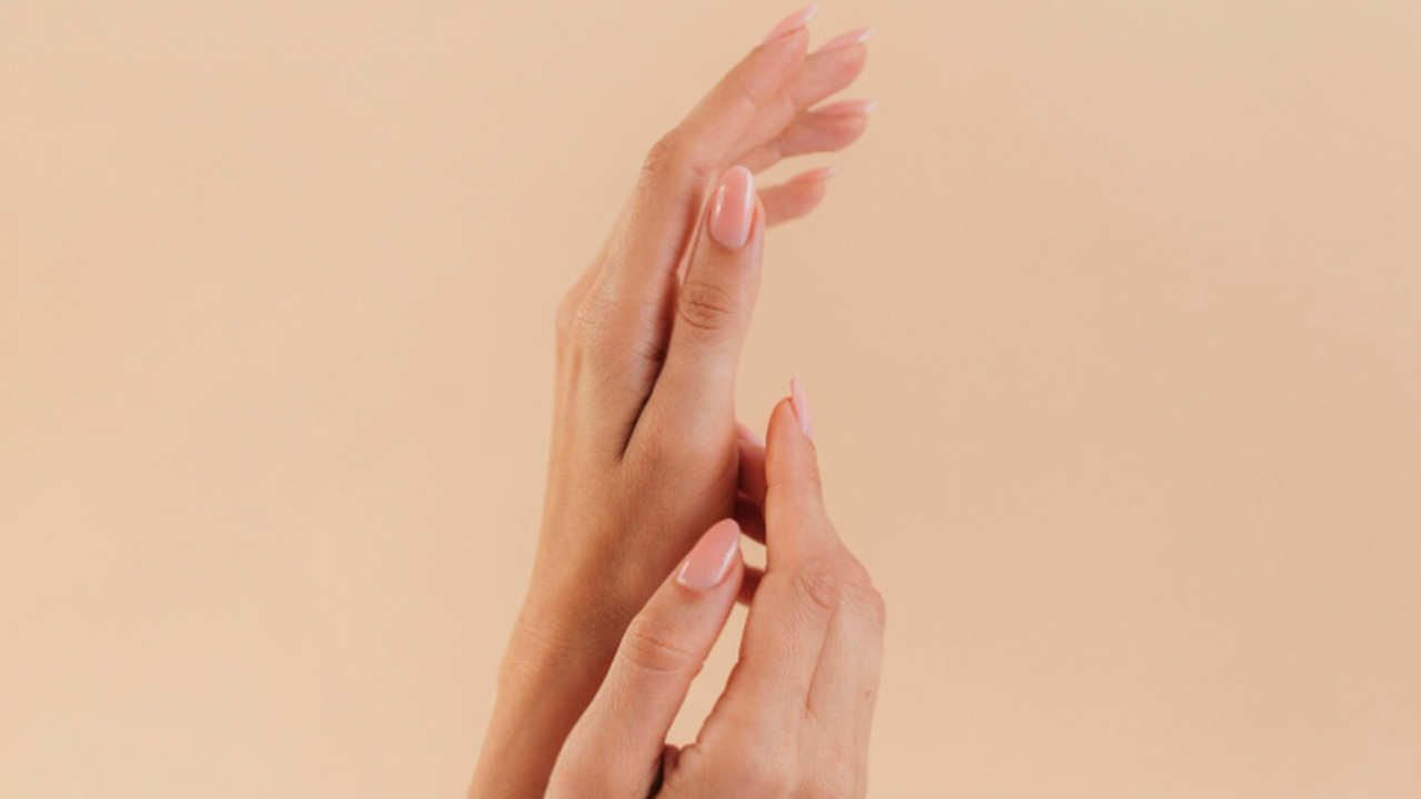 Британец Брайан Геммелл, который борется с рако...