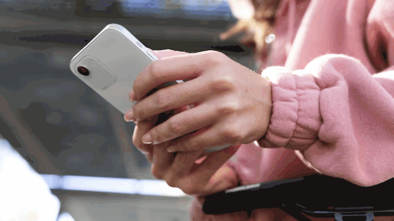 WhatsApp* ужесточает модерацию: массовые рассыл...