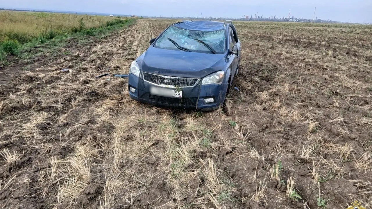 В Сызранском районе женщина на Kia Ceed съехала в кювет: пострадали двое детей В Сызранском районе сотрудники Госавтоинспекции...