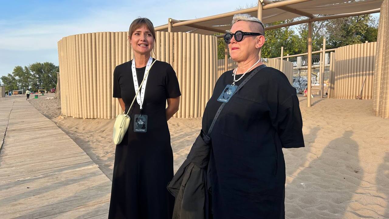 Известная художница Екатерина Бочвар приехала в Самару для организации ВолгаФеста: в чем замысел мероприятия и какие фишки подготовили в 2025 году Вот уже на протяжении десяти лет на самарской н...