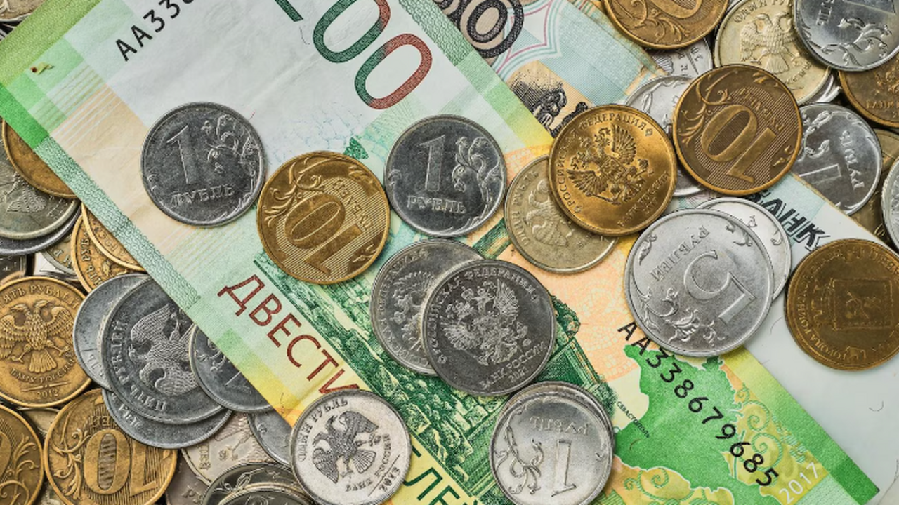 75-летний житель города Самары стал жертвой мош...