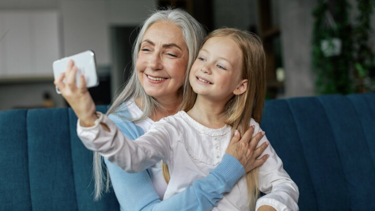 Бабушек и дедушек хотят поощрить за культурное ...