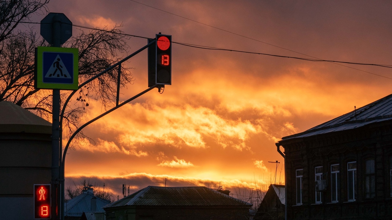 Финансист Эпштейн, обвинявшийся в сутенерстве, интересовался «Мисс Тольятти» Блогер из Сызрани Павел Семёнов опубликовал в с...