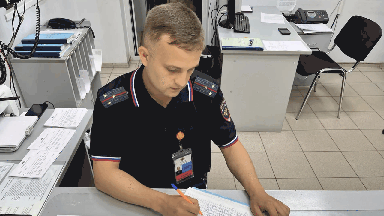 В Жигулевске силовики задержали подозреваемого в хищении 355 тысяч у пенсионерки В июне этого года в отделение МВД по Жигулёвску...