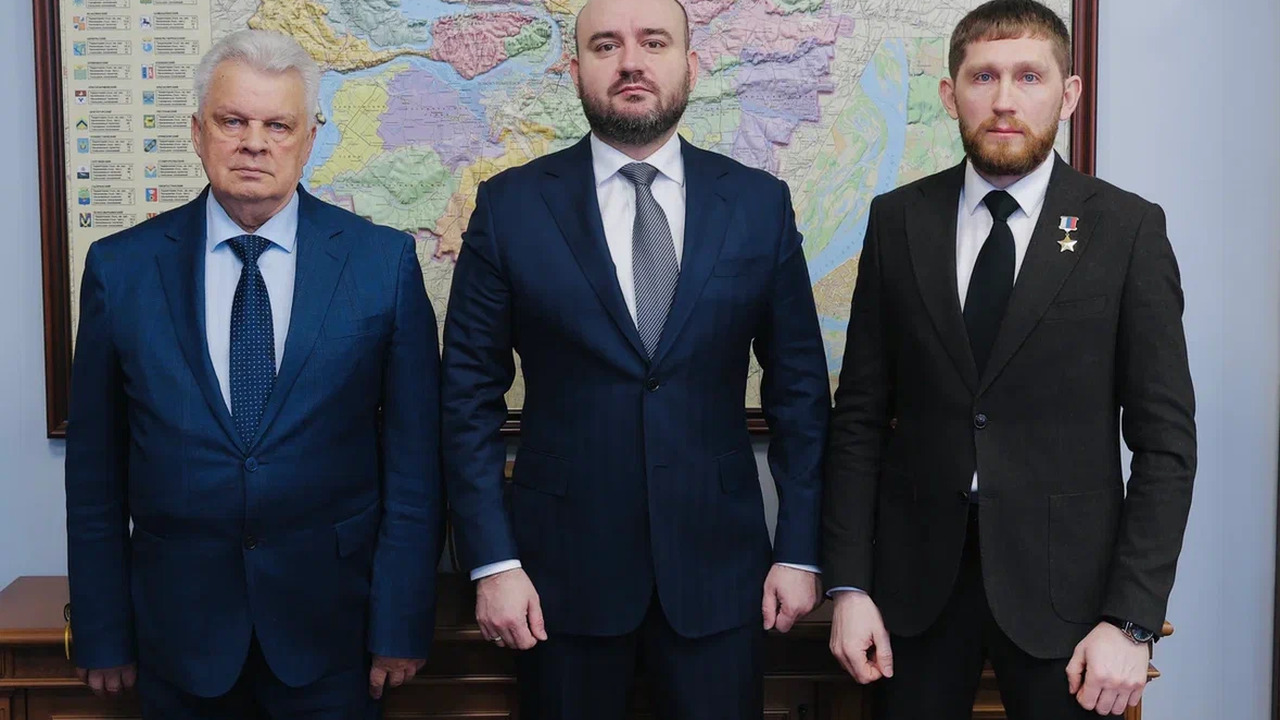 Сегодня, 28 апреля, губернатор Вячеслав Федорищ...