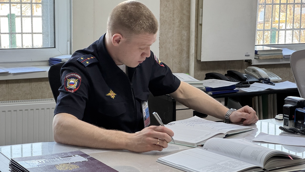 В Тольятти мошенники развели пенсионерку на 18 млн рублей В дежурную часть отдела полиции Тольятти поступ...