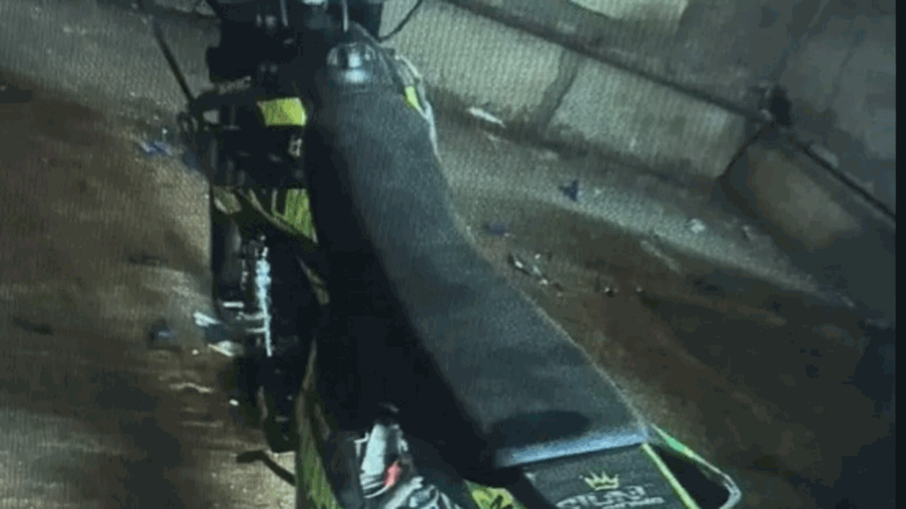 В апреле текущего года, около полуночи, сотрудн...