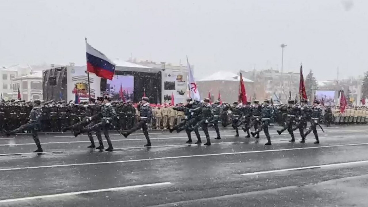 В Самаре сегодня проходит четырнадцатый Парад П...