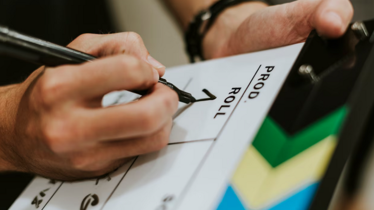 Онлайн-кинотеатр Okko в сотрудничестве с продюс...