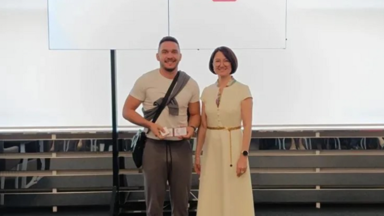 В городе Самаре, в Дворце спорта имени В.С. Выс...