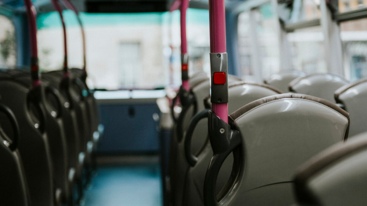 В социальных сетях под публикацией главы городс...