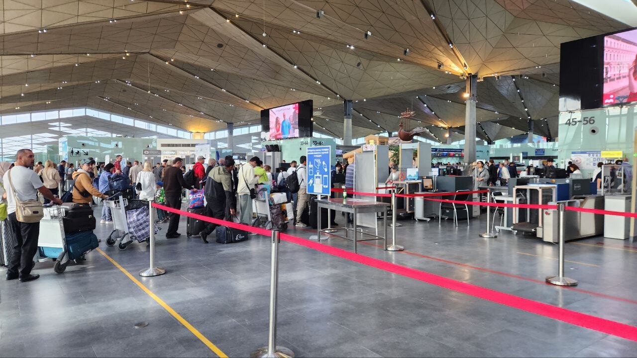 Аэропорты Самары и Саратова возобновляют операц...