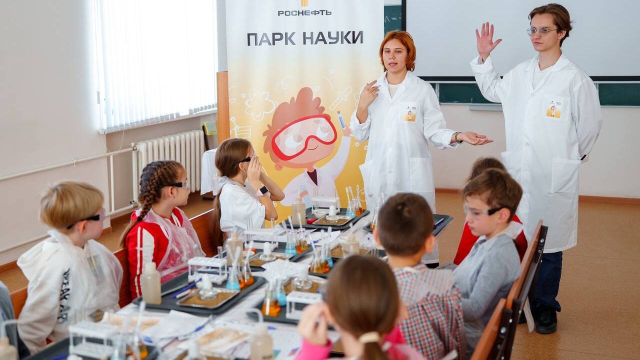 «Новокуйбышевская нефтехимическая компания», вх...