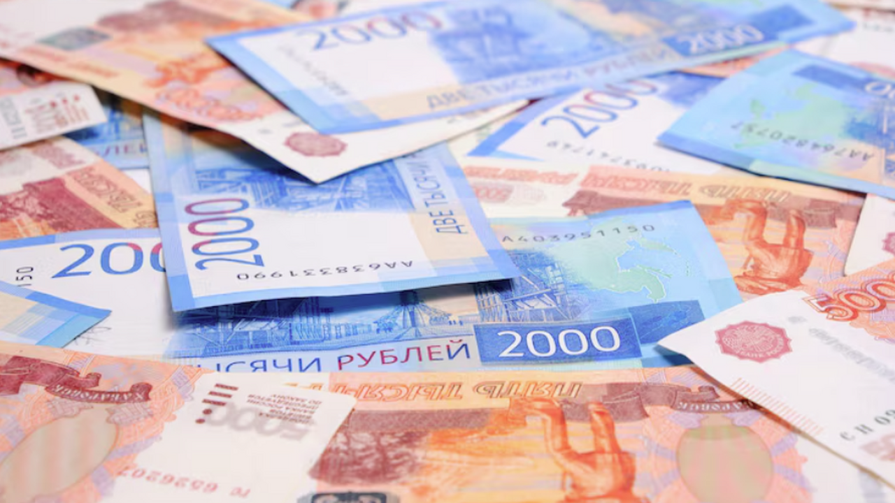 Индексация социальных выплат в России с 1 февра...