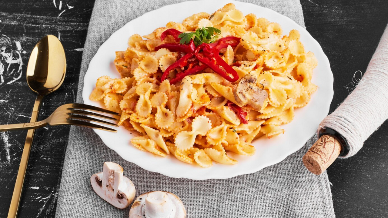 Почетный консул Италии в Самаре раскрыл секреты идеальной пасты В преддверии Всемирного дня макарон, празднуемо...