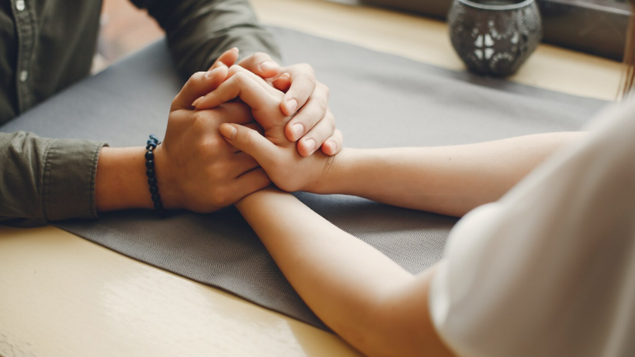 Семейный психолог Сальникова: основной признак самых стабильных отношений В современном обществе растет тенденция к созда...